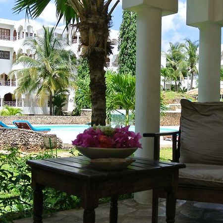 Amani Residence Beverly Suites Malindi Extérieur photo