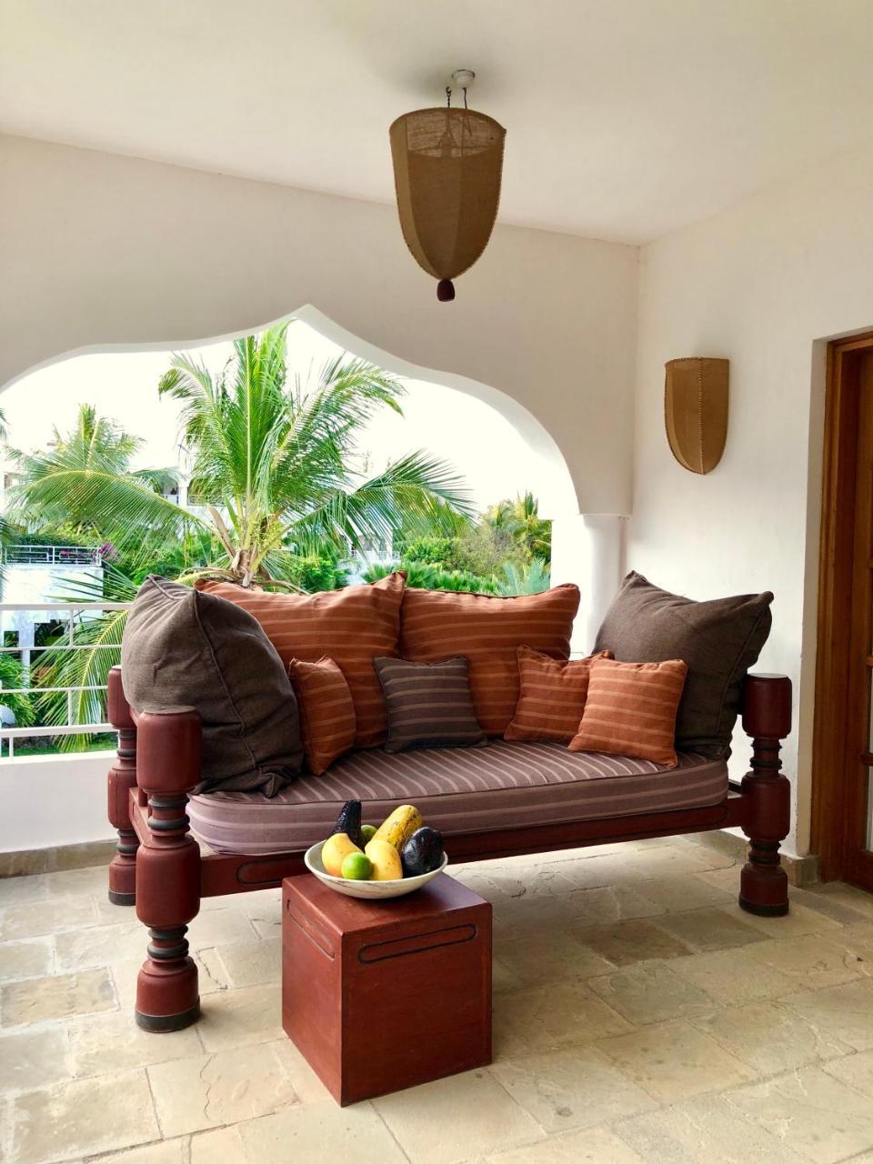 Amani Residence Beverly Suites Malindi Extérieur photo