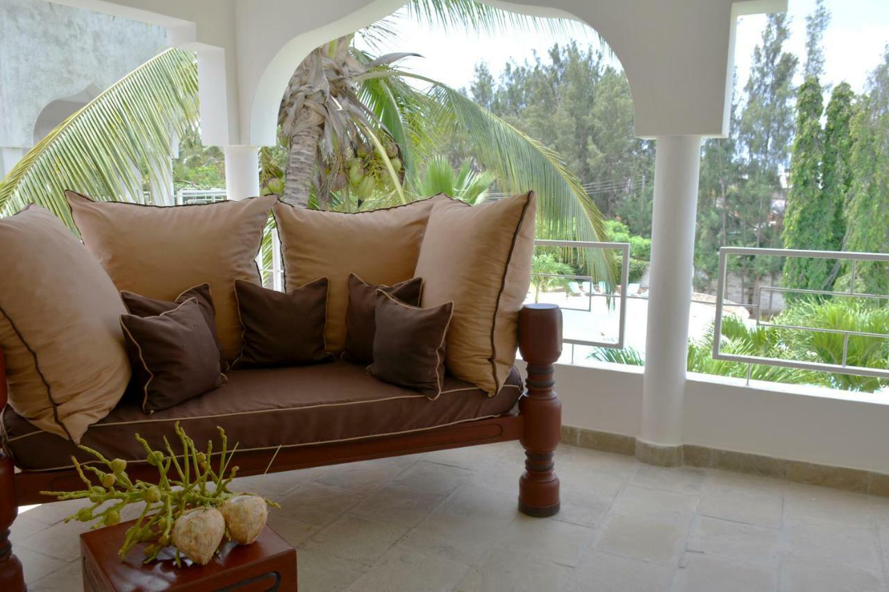 Amani Residence Beverly Suites Malindi Extérieur photo